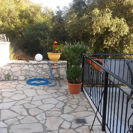 Porto Poros Apartment