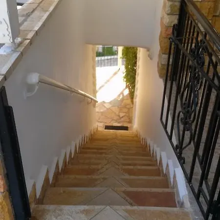 Porto Poros Mikros Gialos